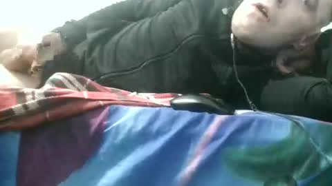 Snapshot of rytas02 chatting on 02.06.25 arte online show from 02.06.25