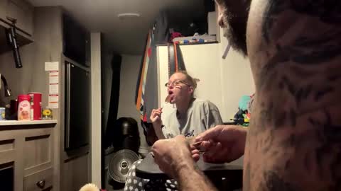 Snapshot of rytracey2024 chatting on 12.18.24 RyTracey2024 online show from 12.18.24