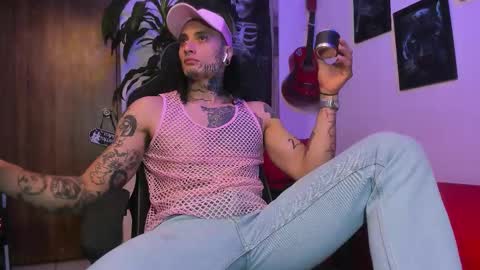 Snapshot of ryuk_it chatting on 10.23.25 leopmonk help me reach 100 thumbs up online show from 10.23.25