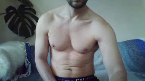 Snapshot of s43_ chatting on 03.12.25 s43_ online show from 03.12.25