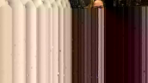 Laura online show from 05.05.26