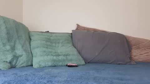 Snapshot of s_leanne_ chatting on 01.14.26 Leanne online show from 01.14.26