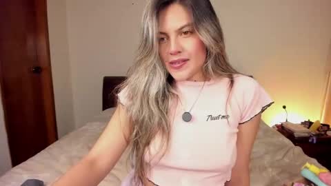 Leslie Beltrn online show from 04.22.26