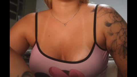 sabrina_ammer online show from 01.05.25