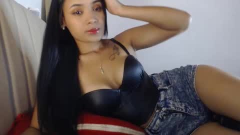 Snapshot of sabrina_brunette chatting on 03.29.26 sabrina online show from 03.29.26