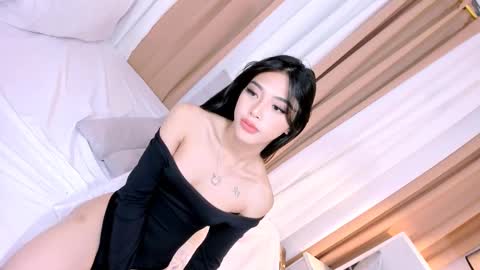 Snapshot of sabrinaametyst chatting on 02.22.25 urHOT SABBY online show from 02.22.25