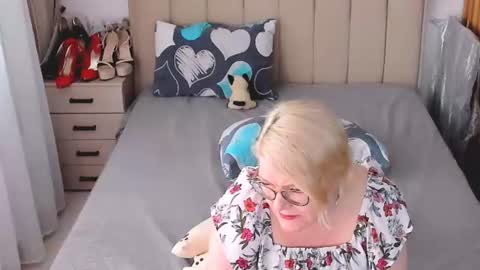 Sabrina MacMarren online show from 07.28.26
