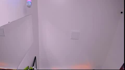 S A B R I N A  online show from 10.07.25