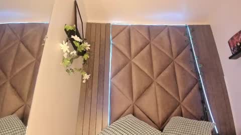 S A B R I N A  online show from 10.14.25