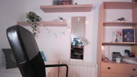 Snapshot of sabrinaspell_ chatting on 03.15.26 S A B R I N A online show from 03.15.26