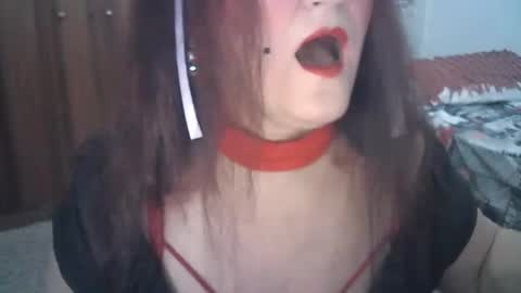 SabrinaXlovess online show from 10.25.25