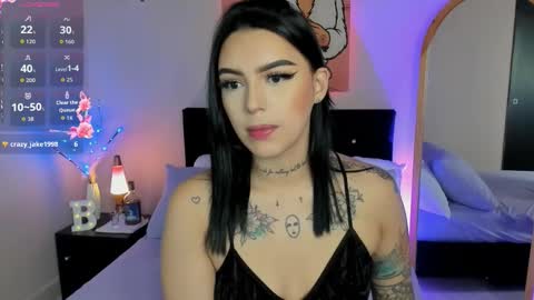 Snapshot of sabrinna_voss chatting on 12.14.25 sabrinna online show from 12.14.25