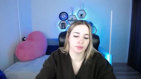 Sabrina Violet online show from 01.16.26
