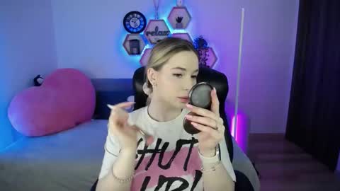 Sabrina Violet online show from 02.14.26