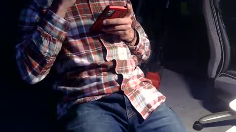 Snapshot of sacalaschichiss chatting on 12.25.24 Dee online show from 12.25.24