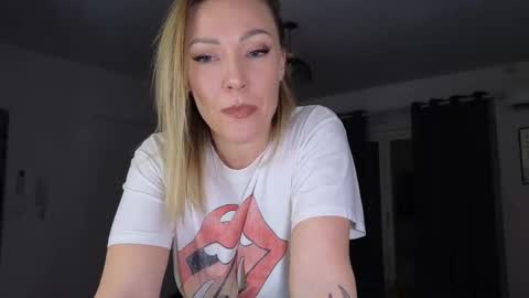 sacha__xx online show from 01.14.26