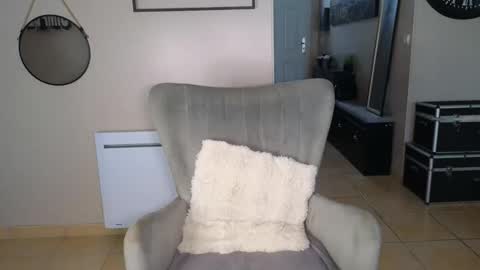 sacha__xx online show from 02.10.26