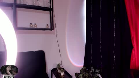 Snapshot of sacred_sin_room chatting on 02.14.26 Nox online show from 02.14.26