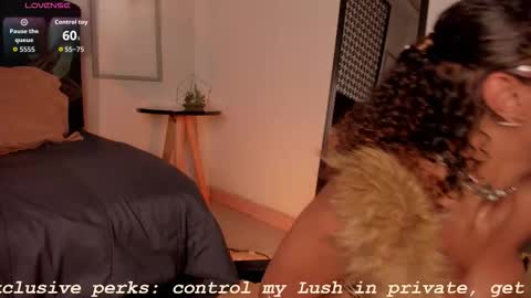 Sophie online show from 10.28.25