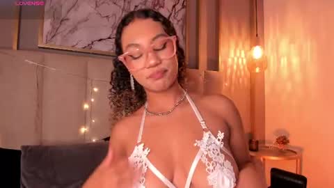 Sophie online show from 06.19.26