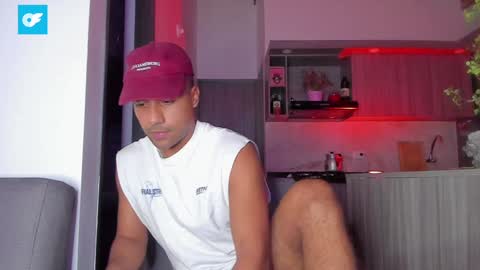 Snapshot of sag_1998 chatting on 01.15.25 Sag online show from 01.15.25