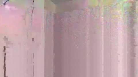 Snapshot of sagekamswift chatting on 12.23.25 Sage Kam Swift online show from 12.23.25