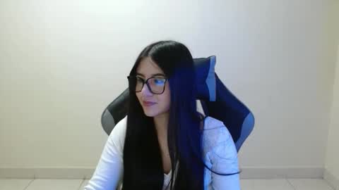 Snapshot of sahaliefox_ chatting on 01.05.26 Sahaliefox online show from 01.05.26