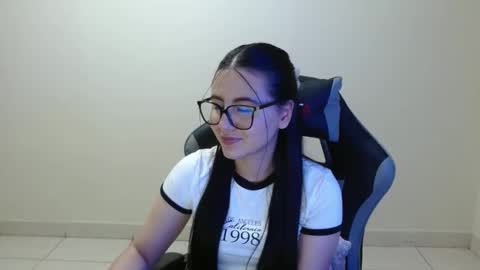 Snapshot of sahaliefox_ chatting on 01.08.26 Sahaliefox online show from 01.08.26