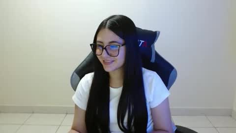 Snapshot of sahaliefox_ chatting on 01.09.26 Sahaliefox online show from 01.09.26