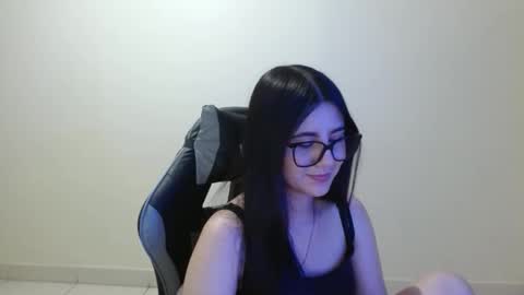 Snapshot of sahaliefox_ chatting on 01.12.26 Sahaliefox online show from 01.12.26