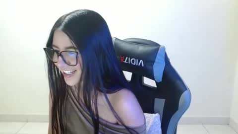 Snapshot of sahaliefox_ chatting on 02.13.26 Sahaliefox online show from 02.13.26