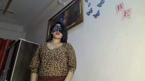 Queen Archana online show from 01.08.25