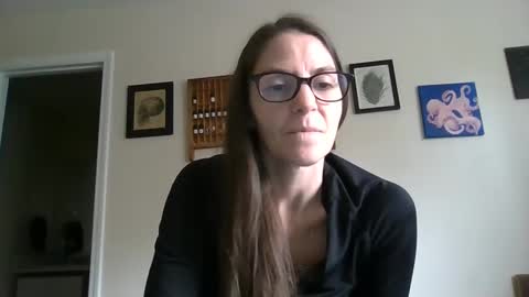 Lelo online show from 02.11.25