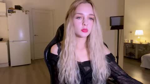 Sofia online show from 10.30.25