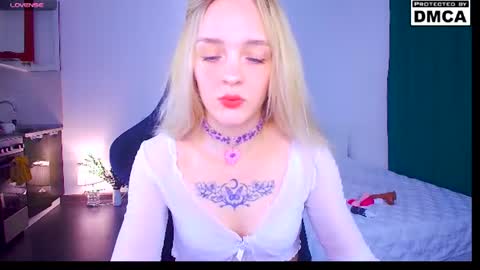Sofia online show from 06.17.26