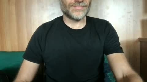 Snapshot of saint009 chatting on 06.24.26 saint009 online show from 06.24.26