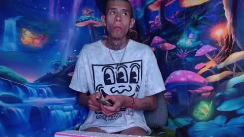 saint boy online show from 01.13.25