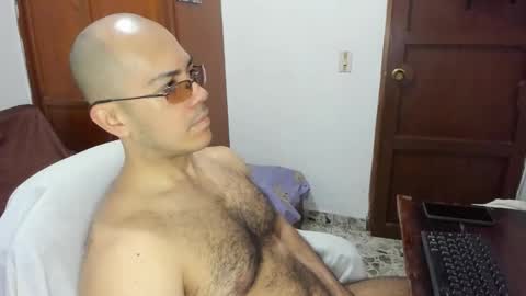 Snapshot of saintedy01 chatting on 10.27.25 saintedy01 online show from 10.27.25