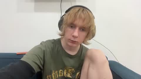saintfawn online show from 08.04.26