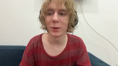saintfawn online show from 08.08.26