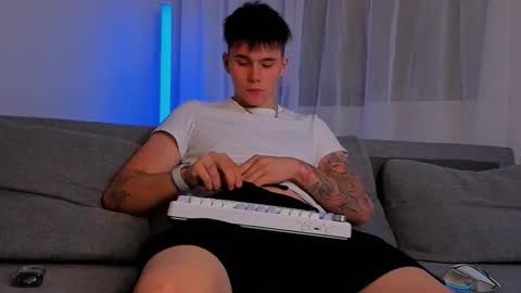 Roby online show from 09.11.25