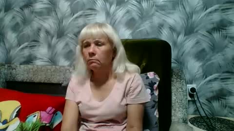 Snapshot of sakura_blonde chatting on 10.08.25 sakura_blonde online show from 10.08.25