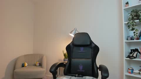 Sakura Harper online show from 02.08.25