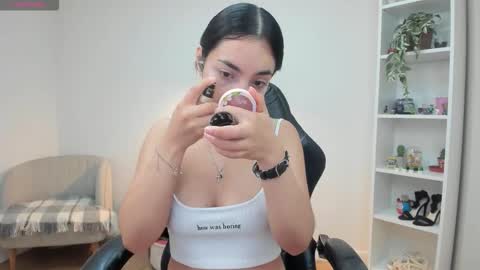 Snapshot of sakura_harper chatting on 02.19.26 Sakura Harper online show from 02.19.26