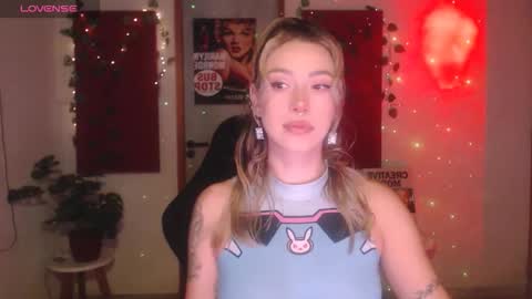 Sakura online show from 04.22.26