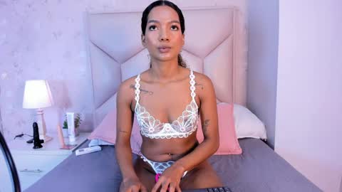 salem_smith_ online show from 05.02.26