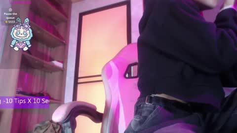 Snapshot of sally23_ chatting on 05.29.26 salloy online show from 05.29.26