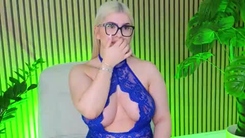 sallygrey online show from 02.03.26