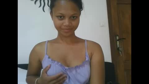 SallyWett online show from 12.16.25