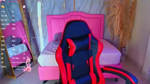 Snapshot of salma_27 chatting on 10.14.25 salma_27 online show from 10.14.25